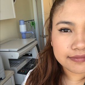 Meet your Posher, Miriam